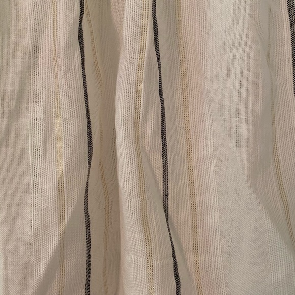 Jasmine&Julia Off the Shoulder Striped Top - Picture 4 of 5